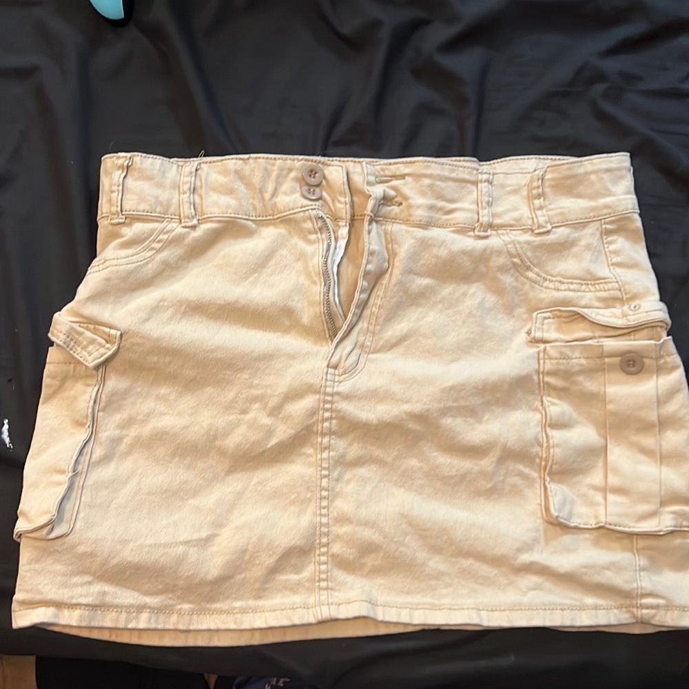 Khaki skirt